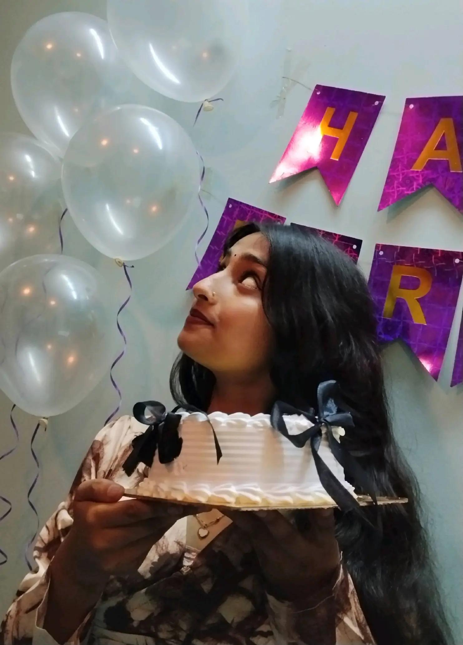@आयु JHA✨🕊️