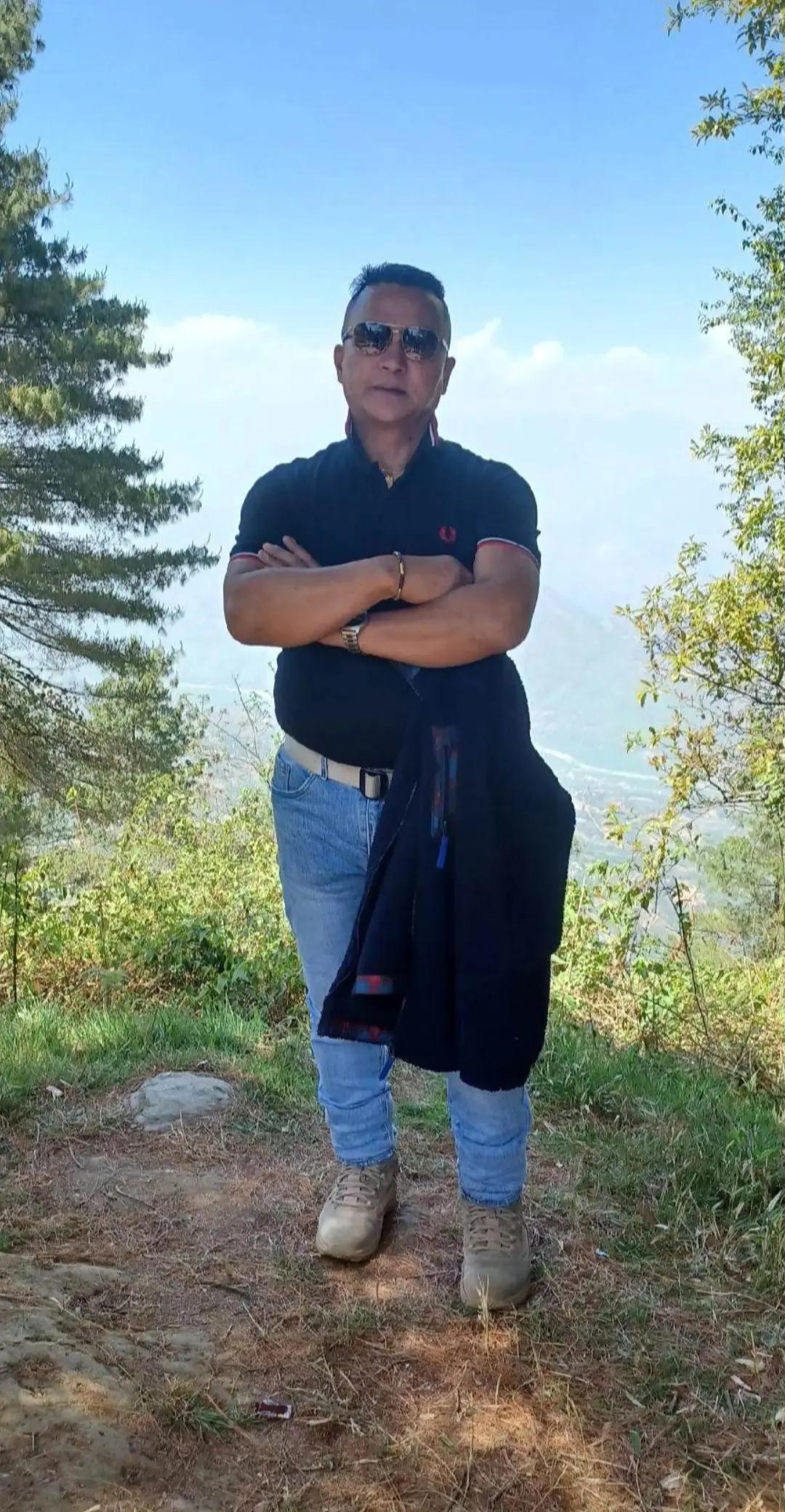 @Gurung Roman785(रोमन गुरुङ )