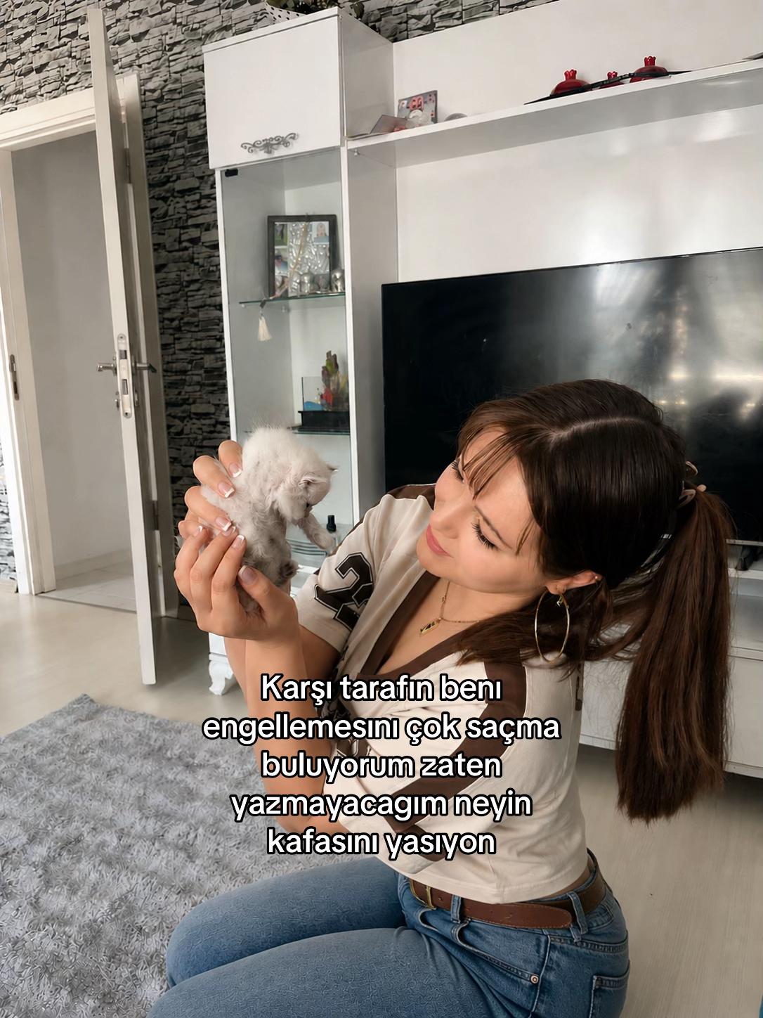 @Sarıcolaa