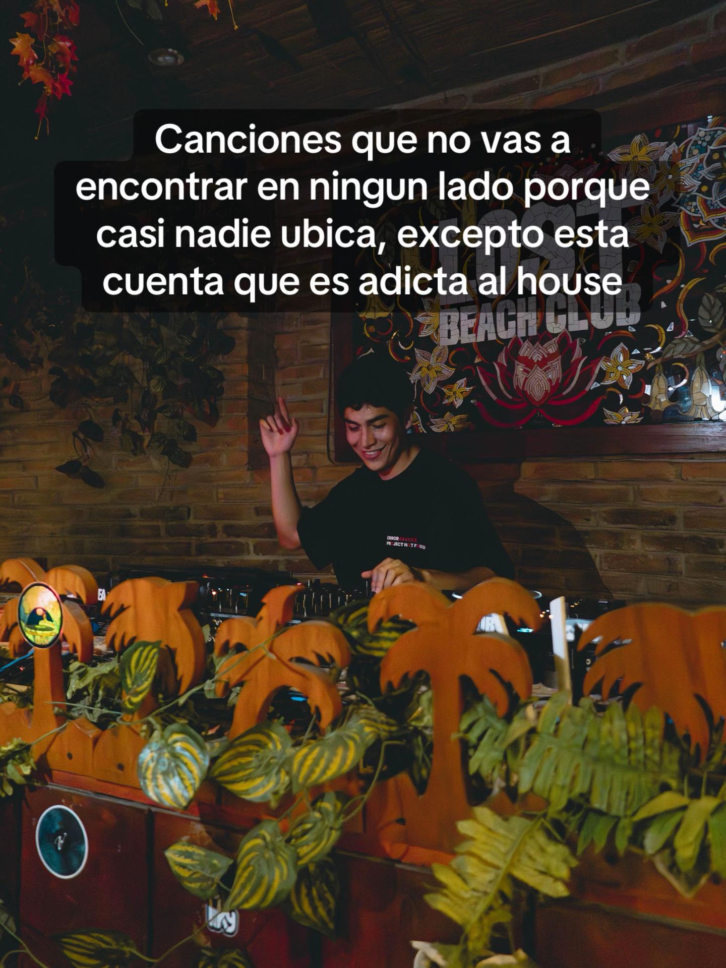 @N A N D O X