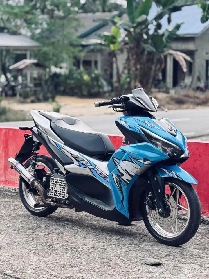 @ปบไจลหส 207