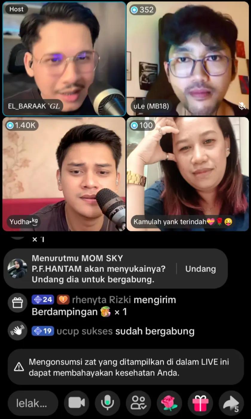 @Kamulah yank terindah💝🌹😜