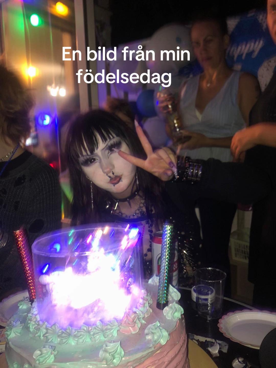 @Nathalia