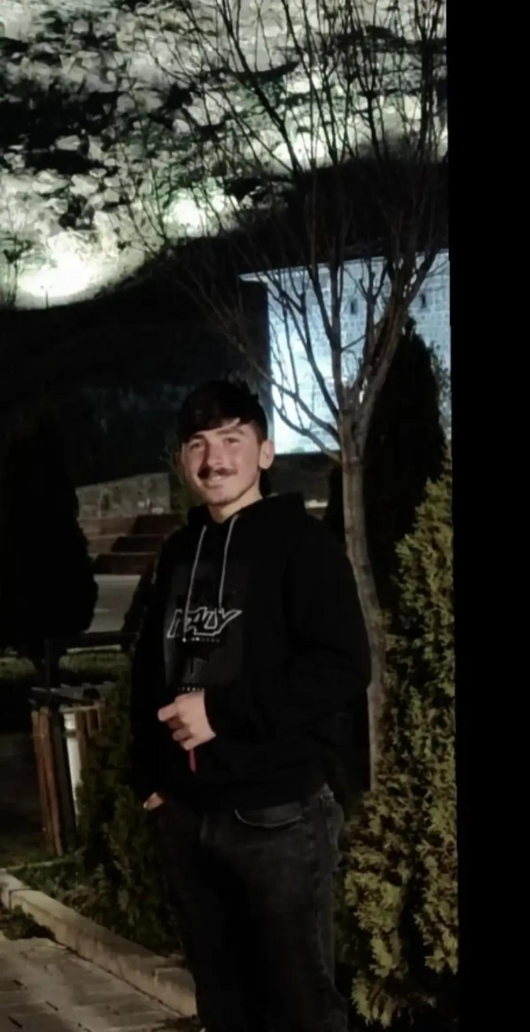 @koçköylü. bir genç
