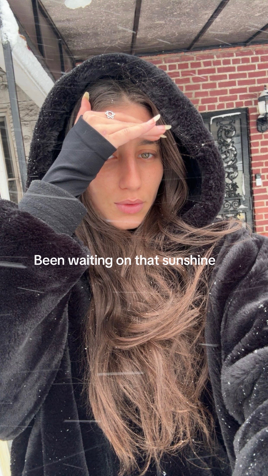 @b <3