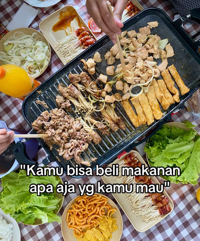 @SEWA LENSA APEXEL, KURSI LIPAT