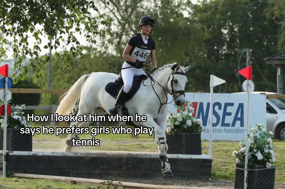 @amelia_showjumping2