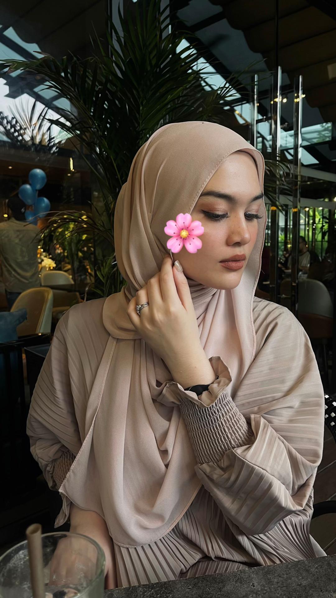 @Amalinz