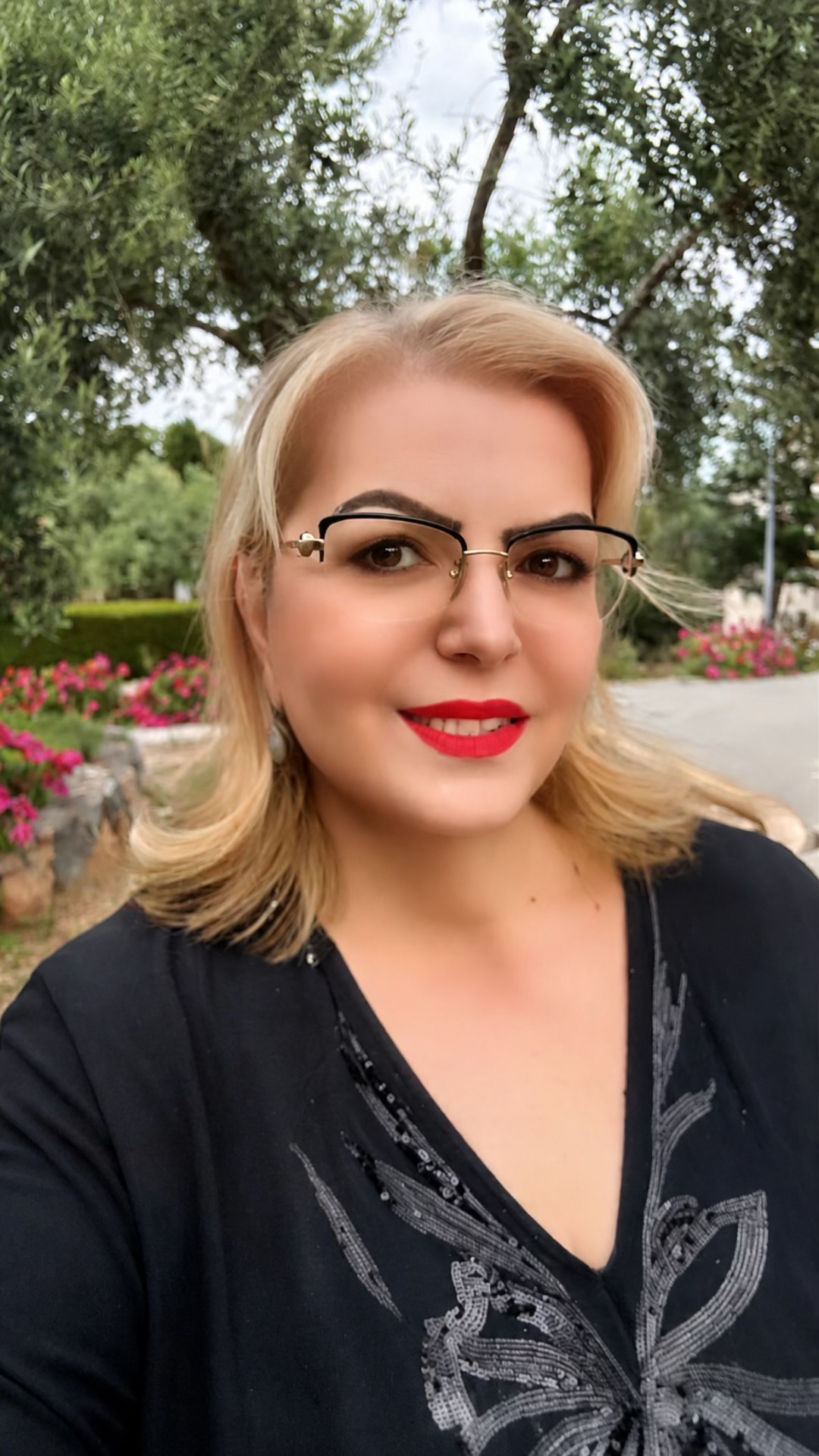 @T&uuml;lin BEROVA