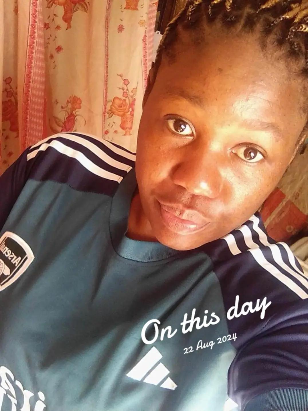 @🇦🇴queen adora🇳🇦