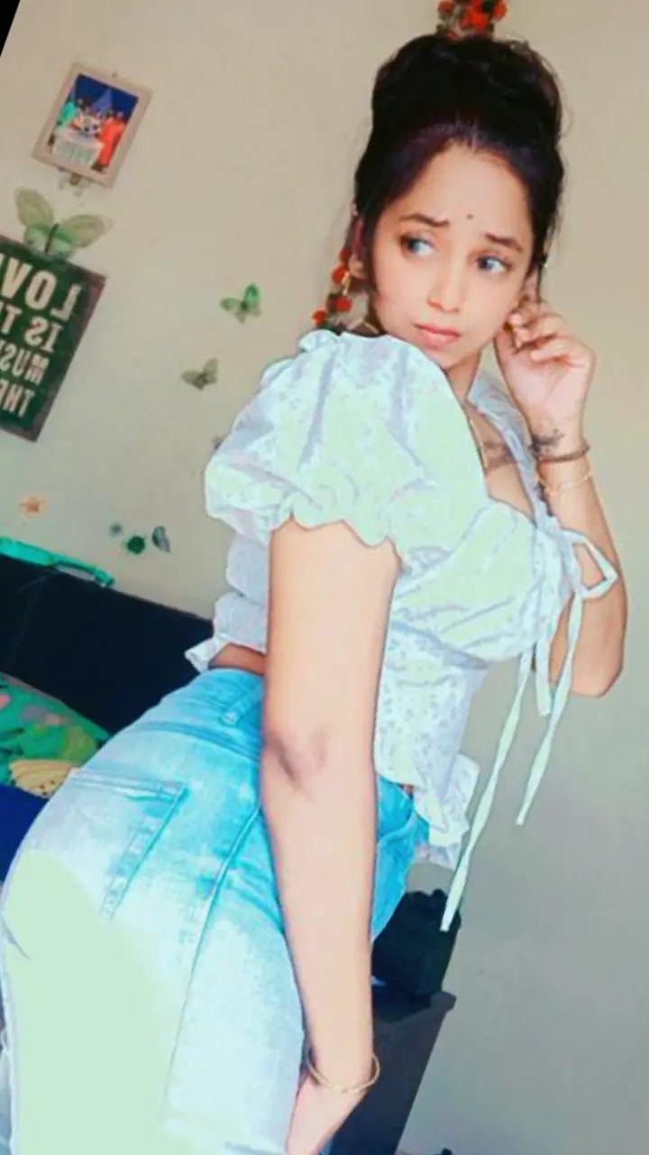 @🤍🕊️SMILE_QUEEN🕊️🤍