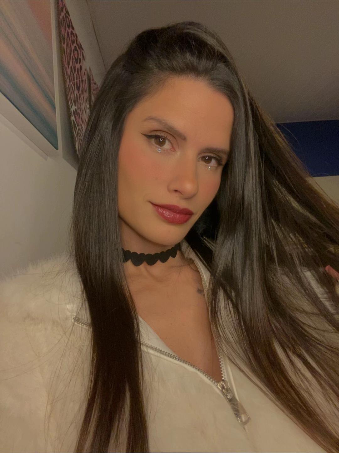 @popi_gutierrez