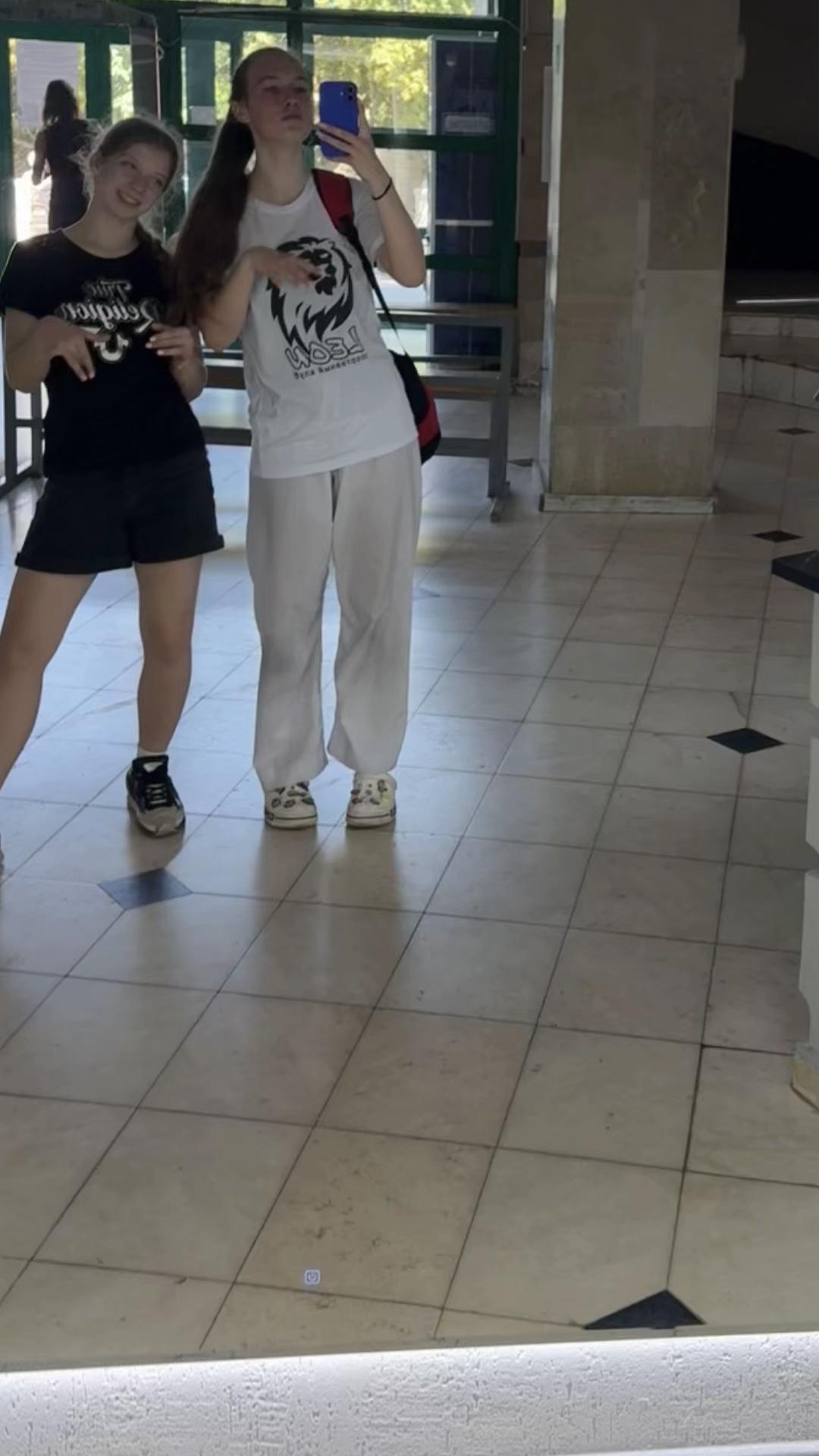 @кирунс