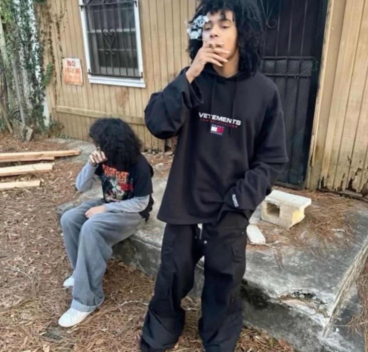 @underground.fits