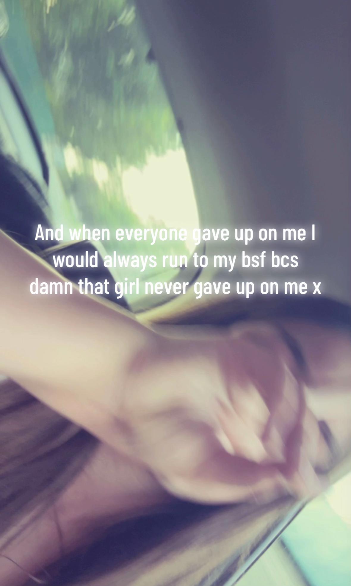 @ℳ𝒾𝒶🤍