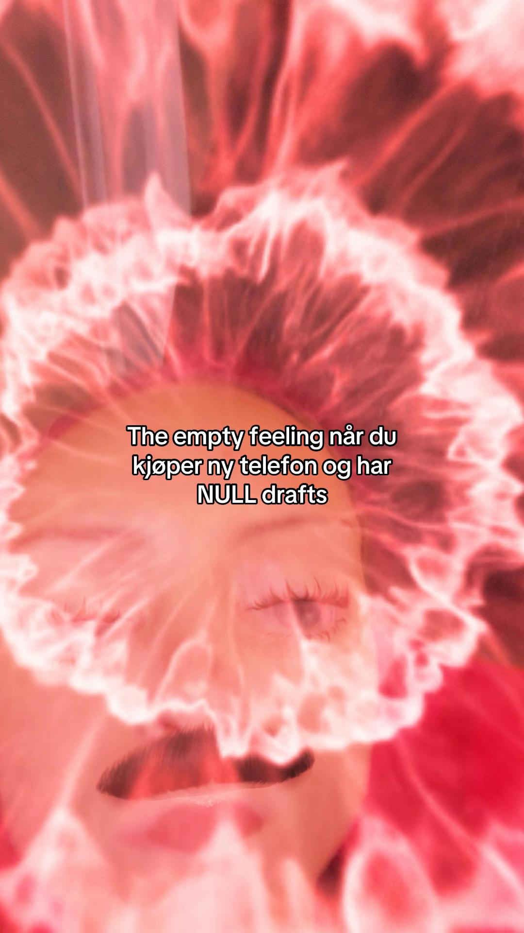 @CAMILLA R&Oslash;STE⚡️