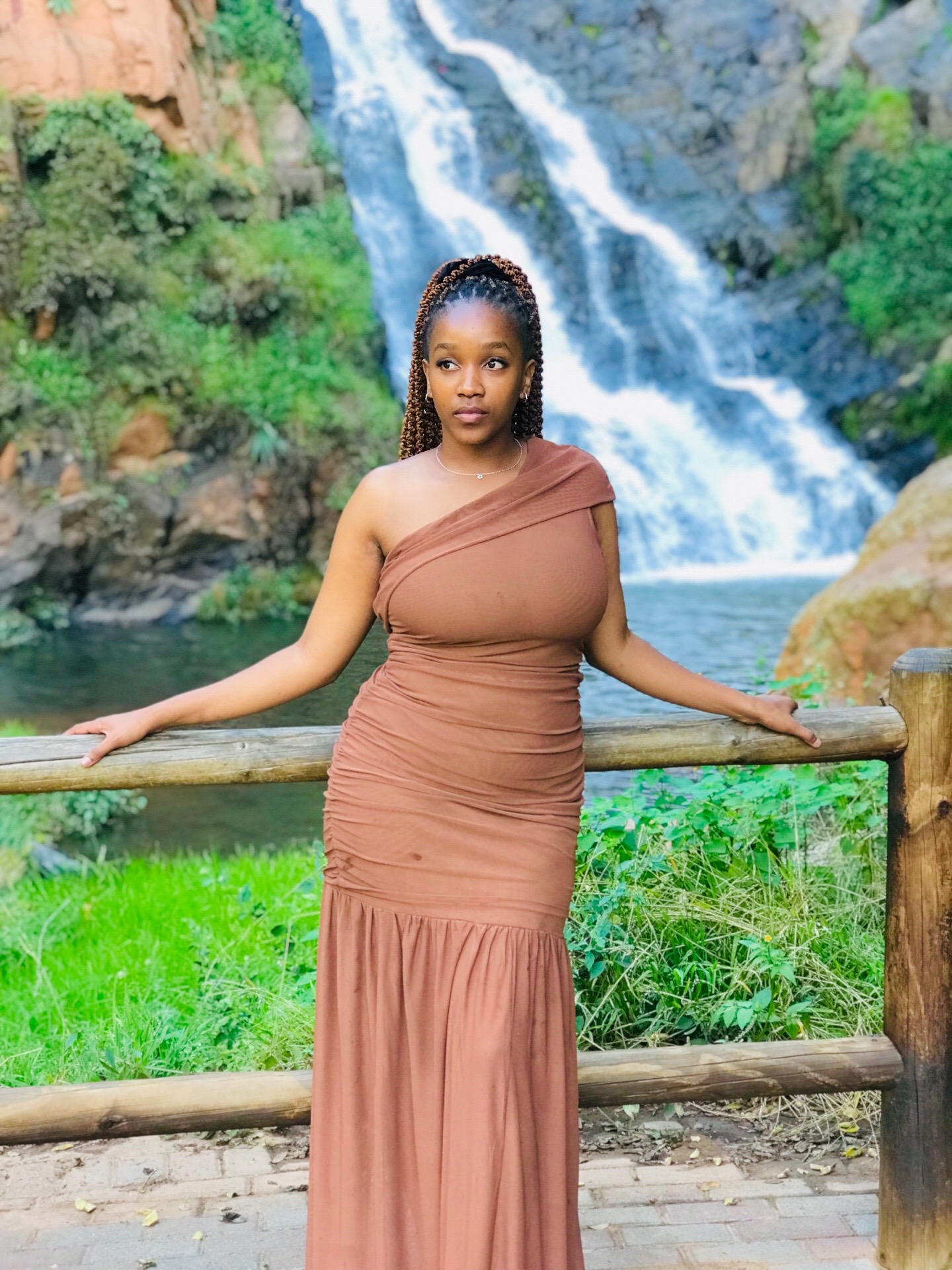 @Thulo_Lafuleni