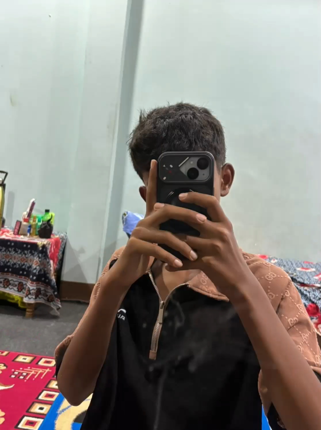 @don't trust.