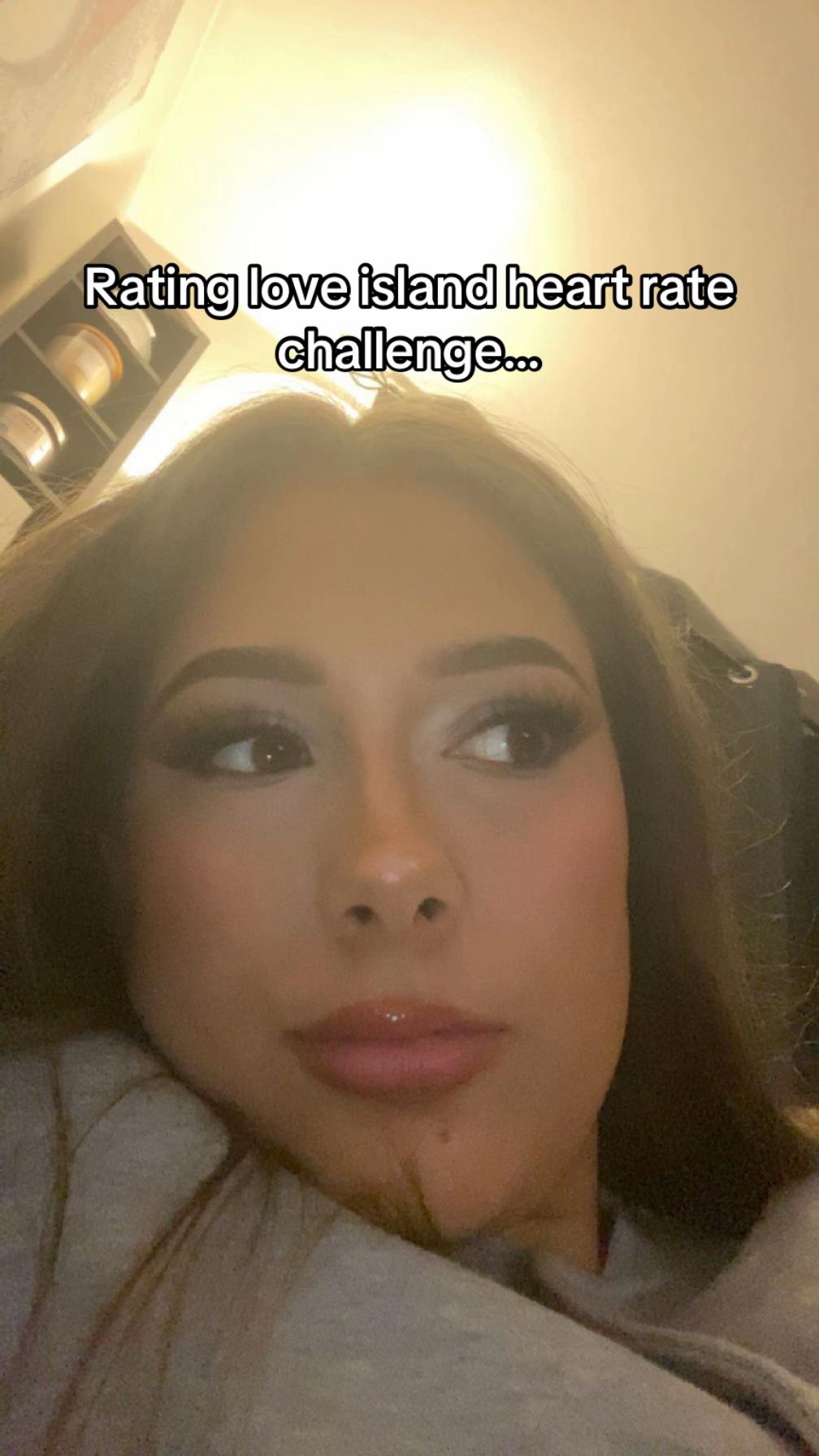 @⃟