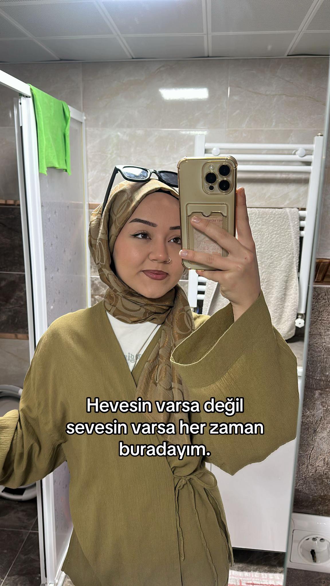 @Ecrin.