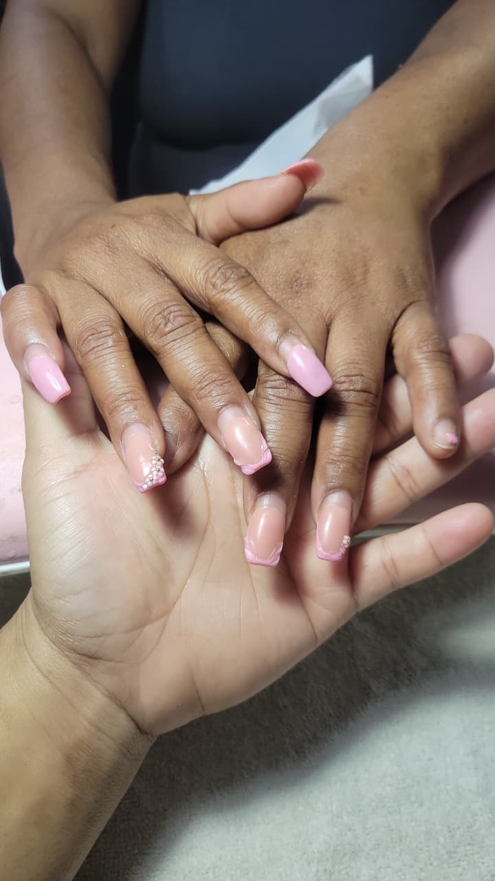 @D’Yulenny Nails 💅