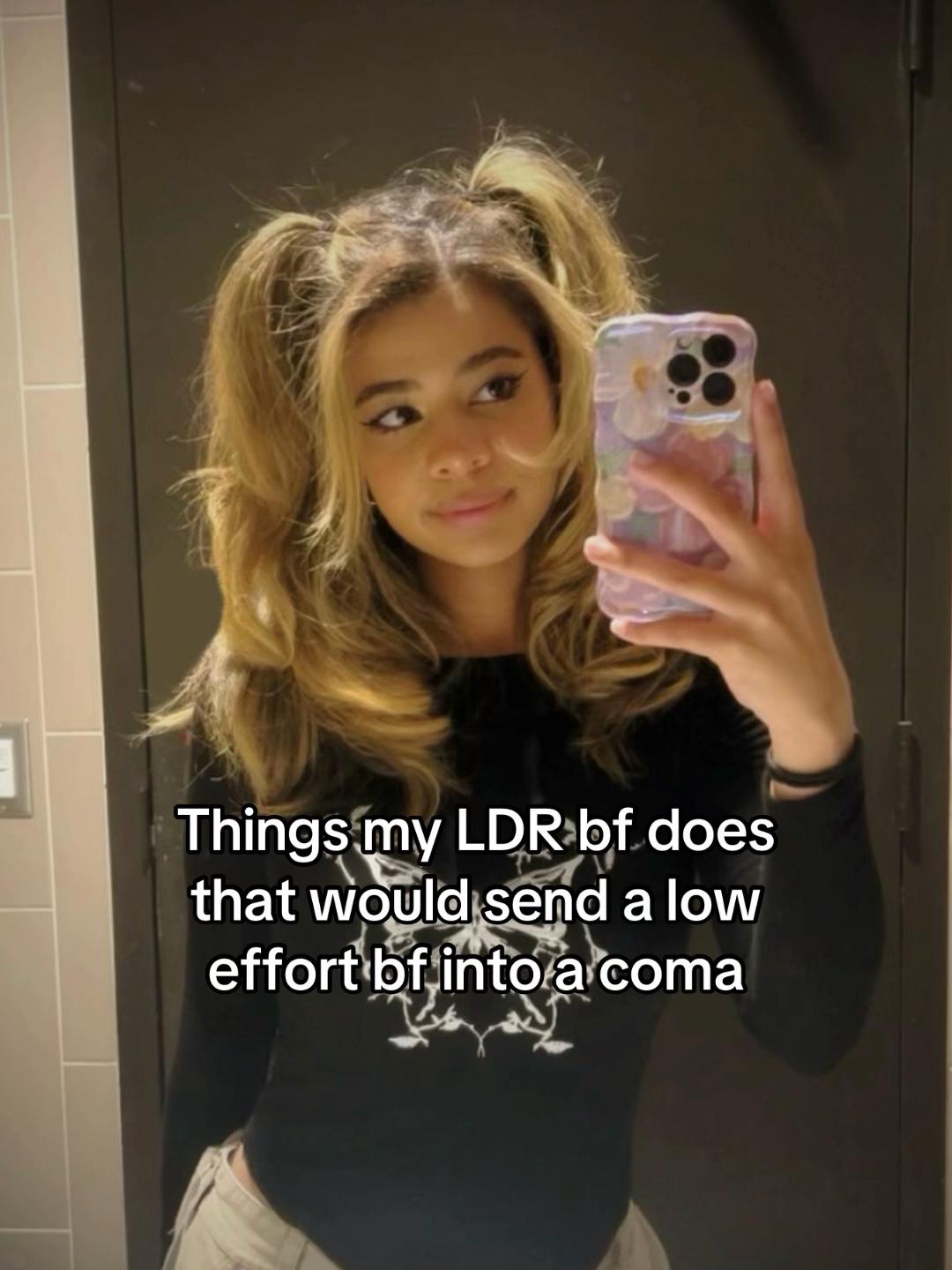 @⋆˙⟡