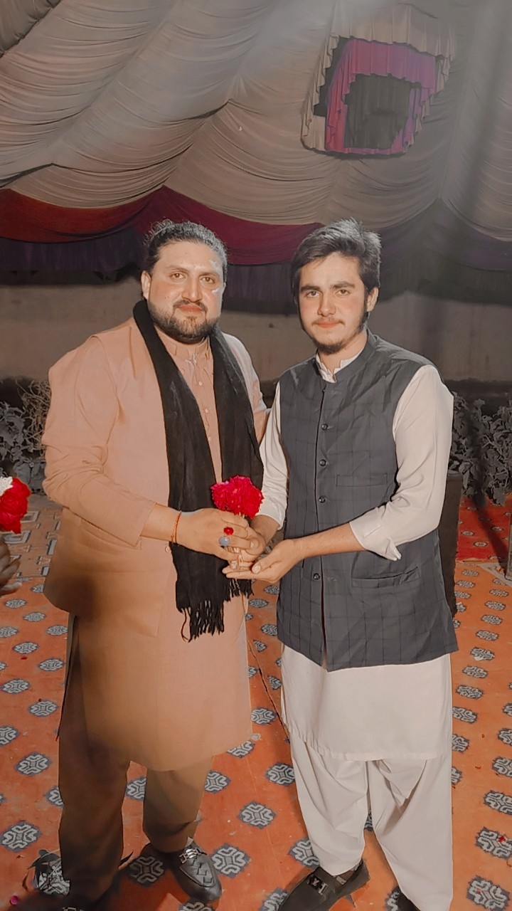 @syed Muzamil Bukhari ✨💫🦅
