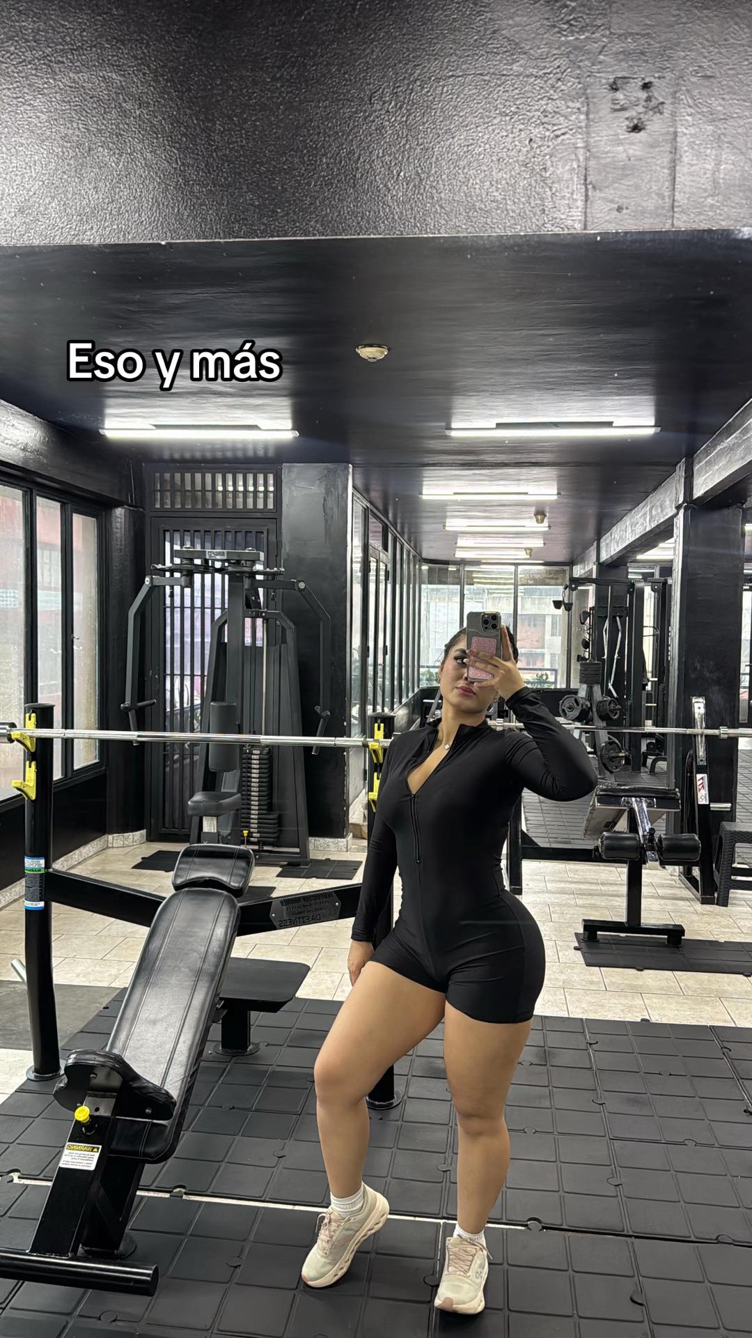 @aeiou