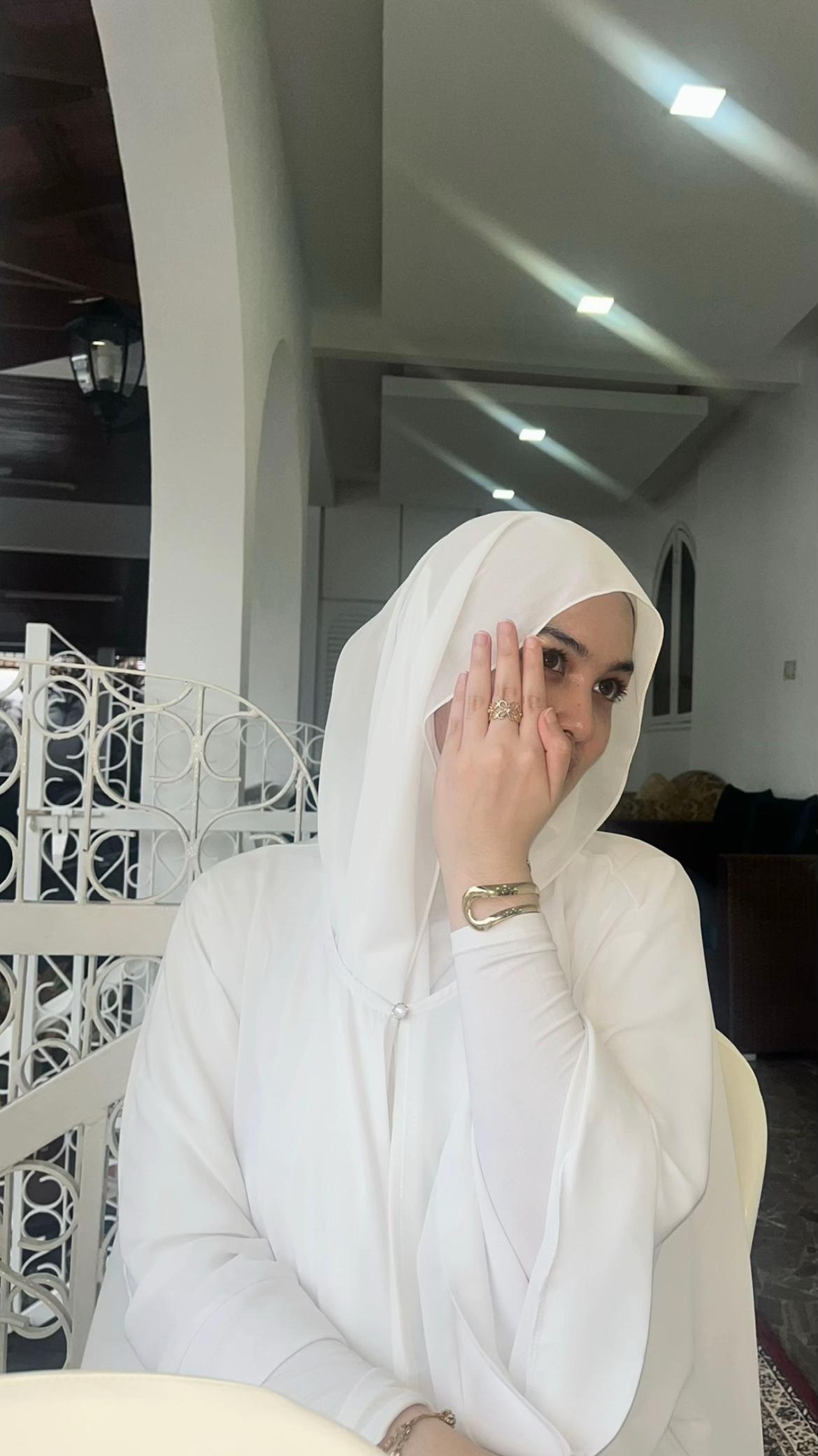 @Amalinz