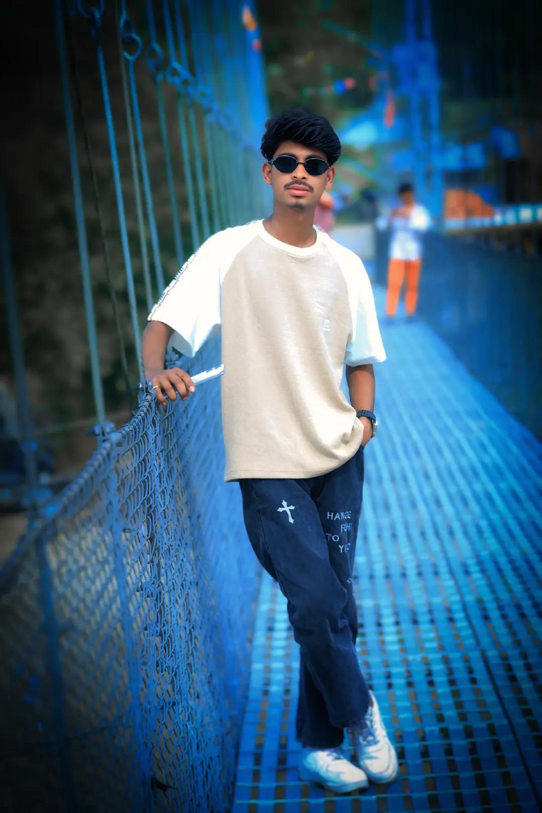 @_ROHIT_