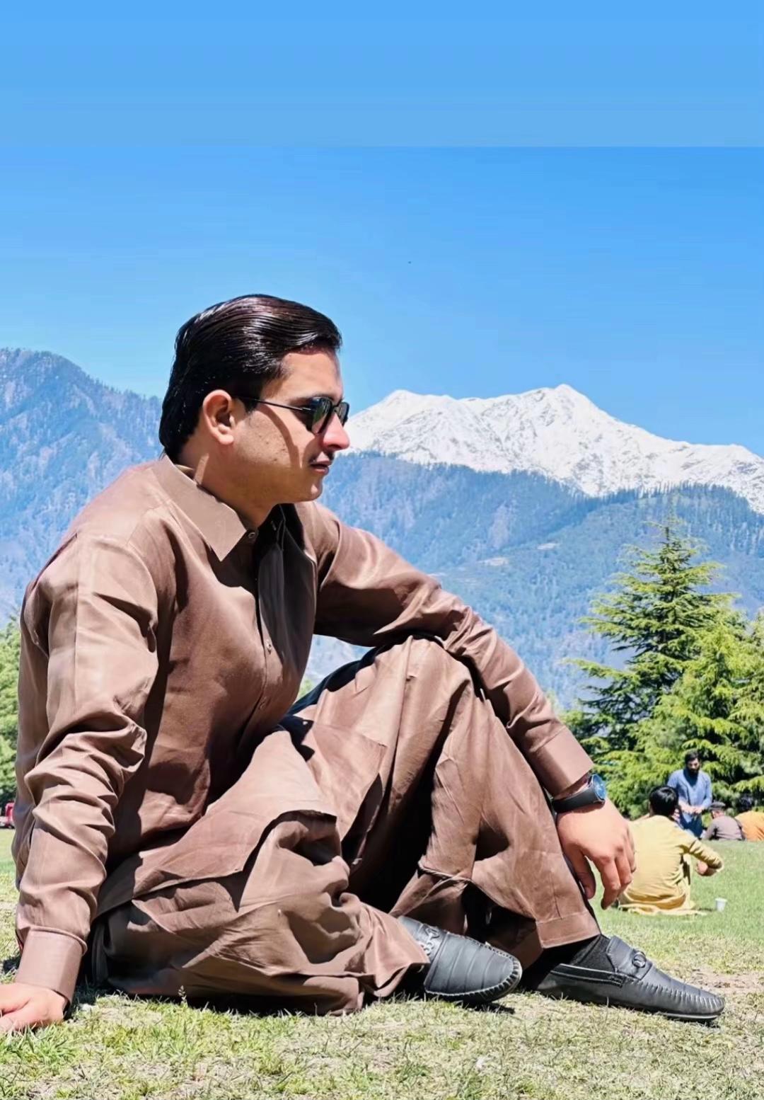 @Adnan khulung 993