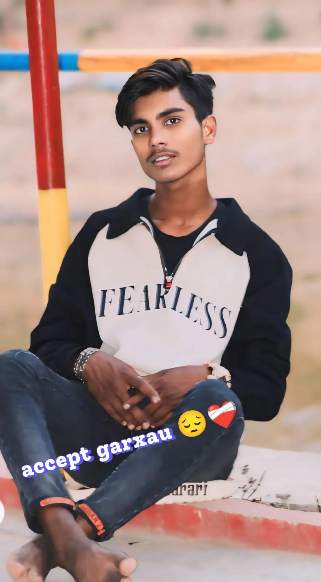 @👑BIRAT PATEL◉‿◉🤫