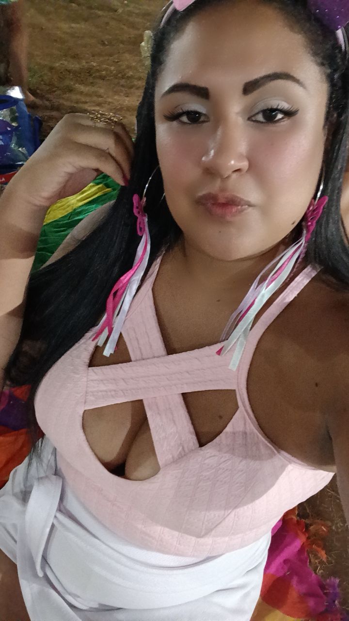 @dayanemellooo
