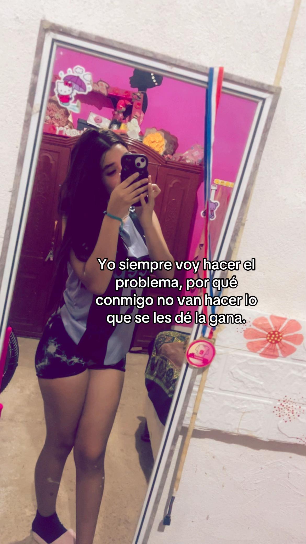 @𝑵𝒂𝒉𝒐𝒎𝒚𝒚𝒚🌸
