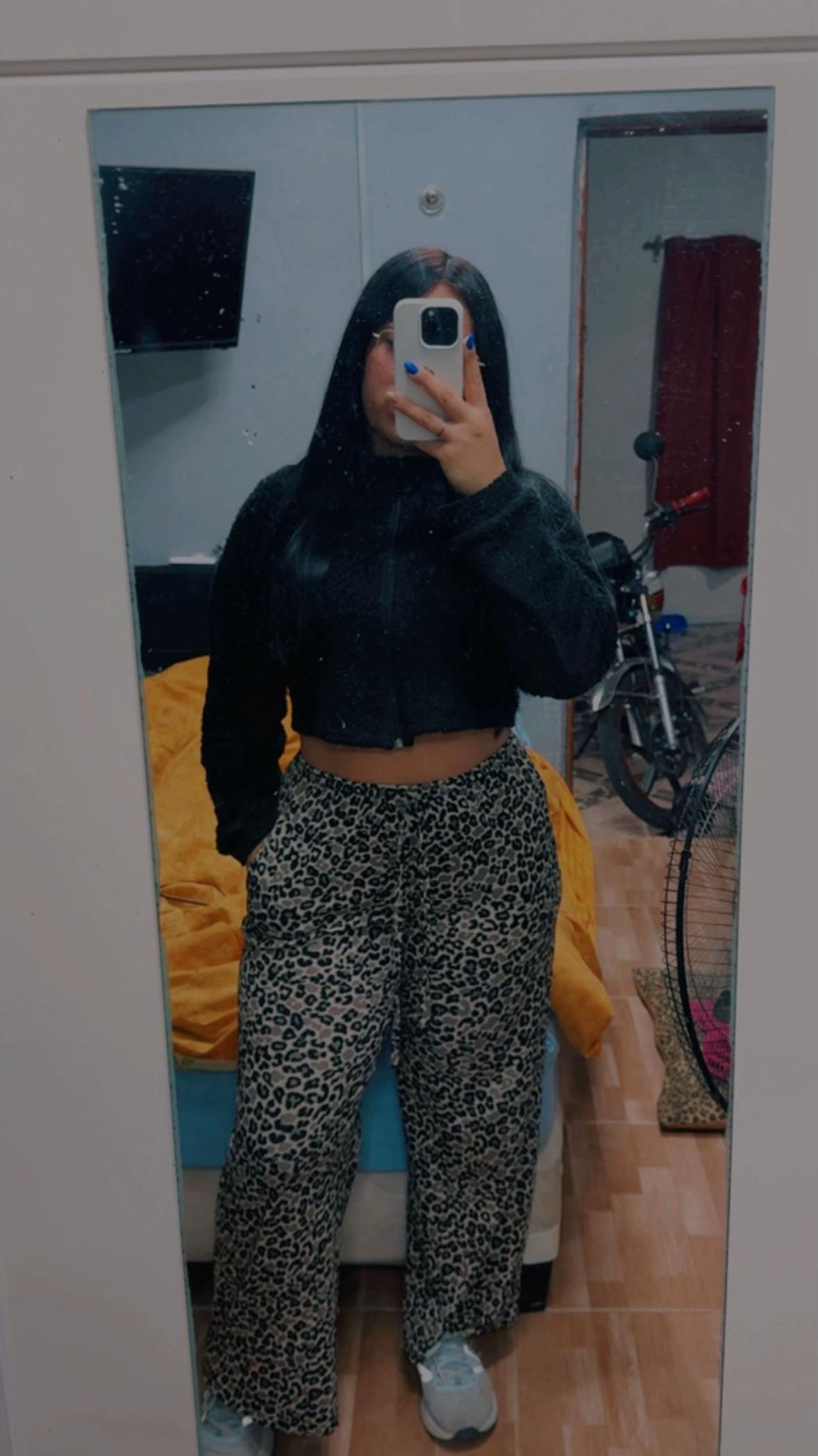 @CaroAyoo