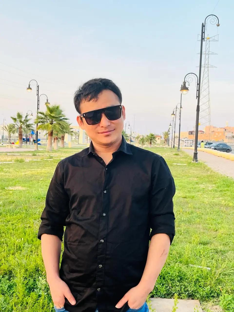 @Lil thapa