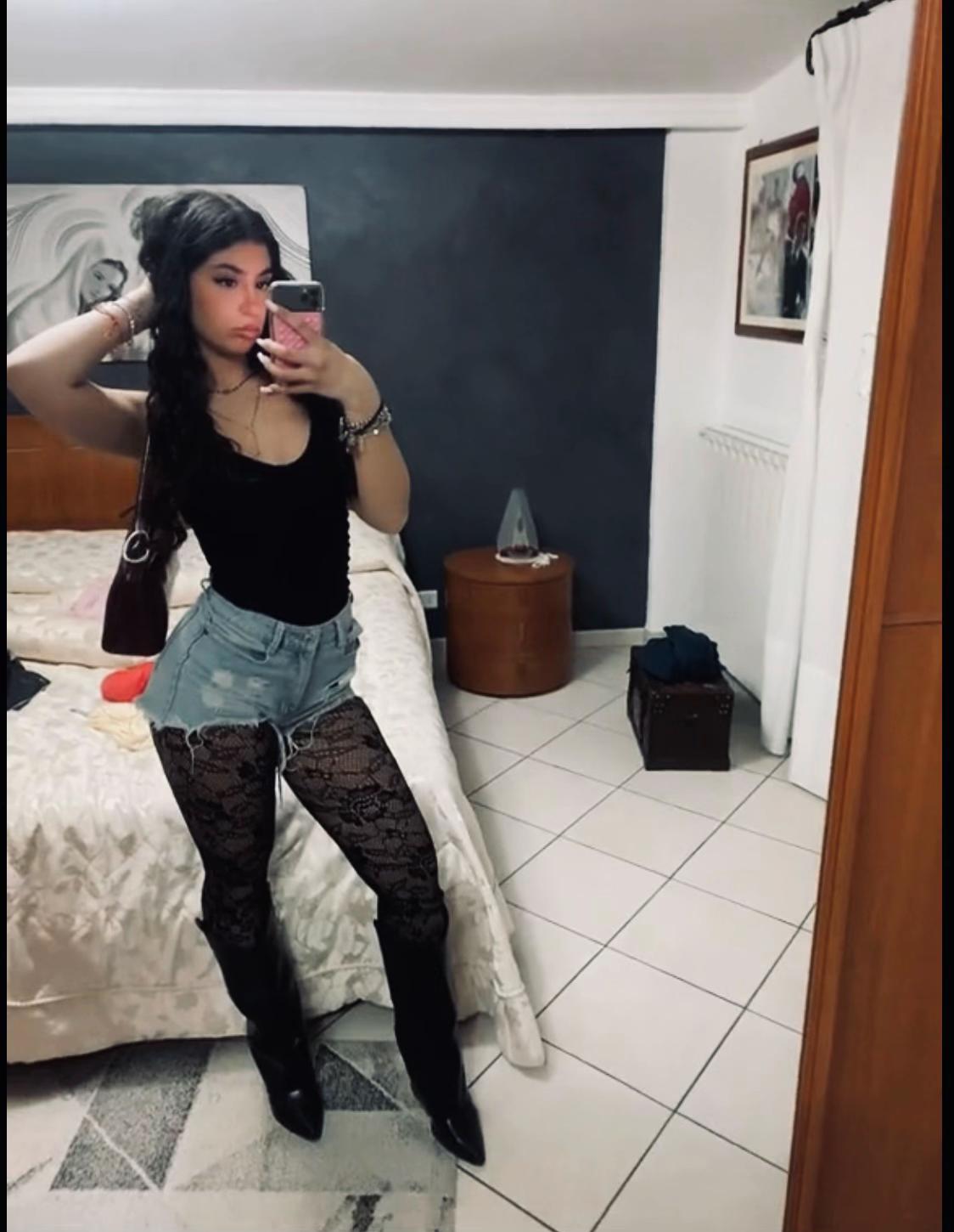 @k.iara__