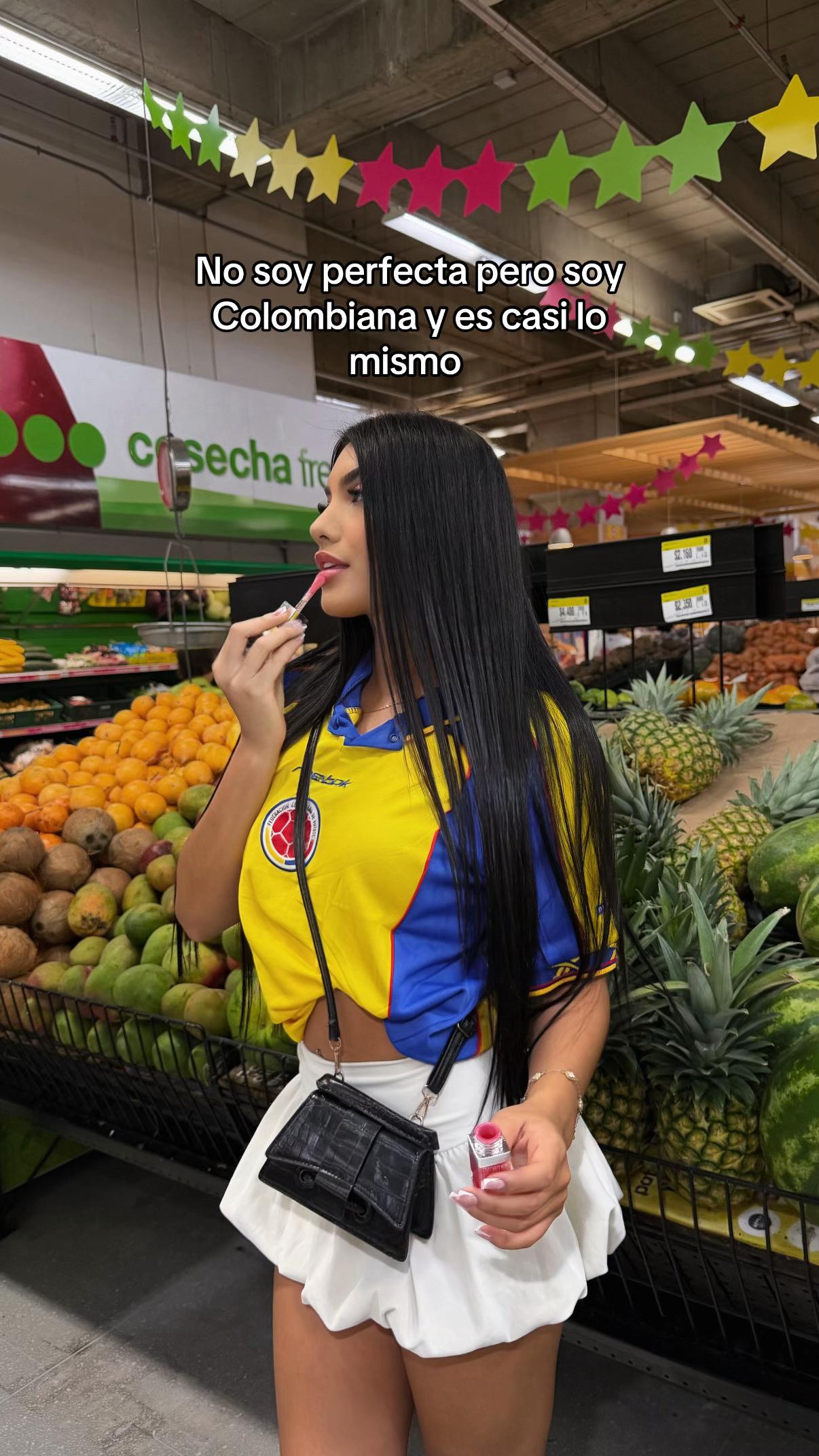 @M&oacute;nica Mart&iacute;nez