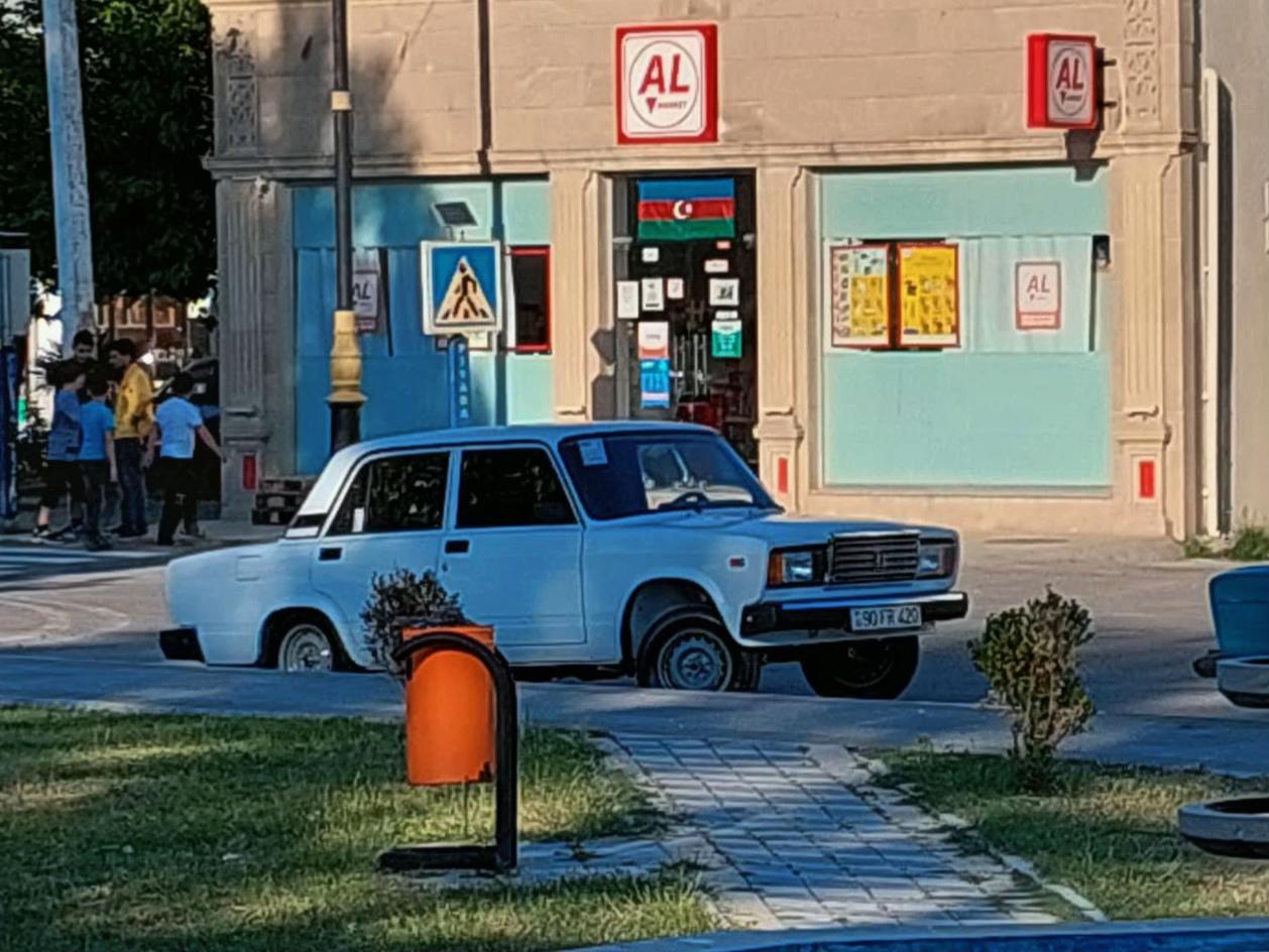@23