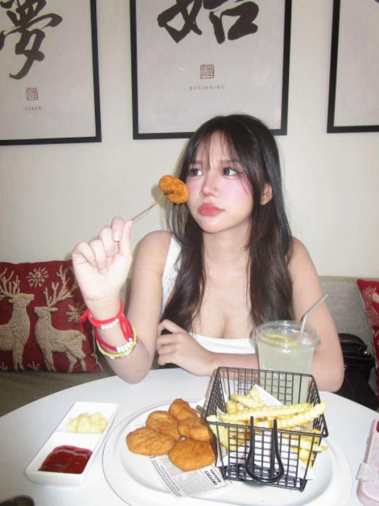 @ThiriHlaing