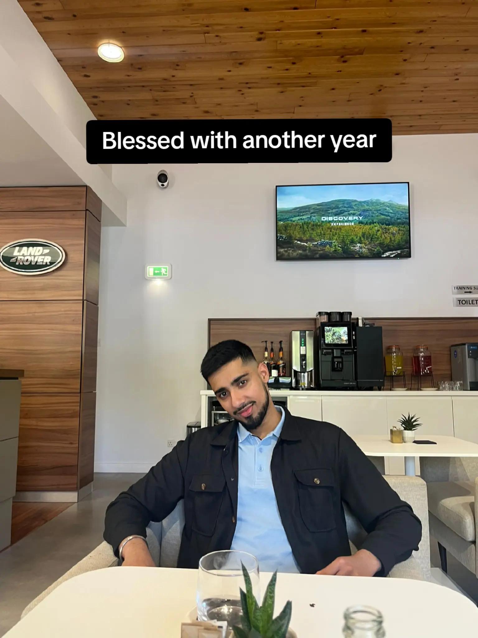 @Raajan Binning ☬