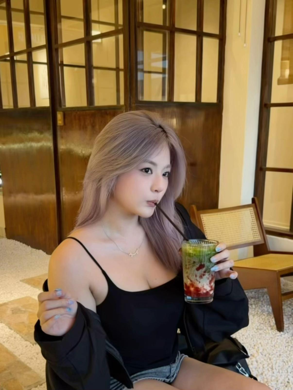 @kristyhui_