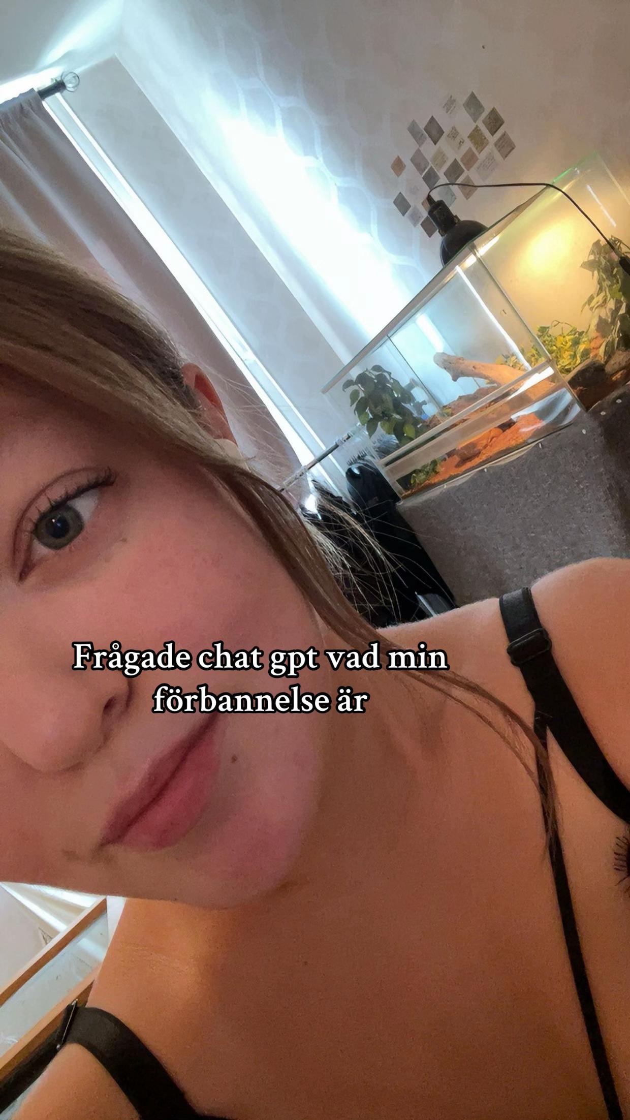@𝐸𝑚𝑖&hearts;︎