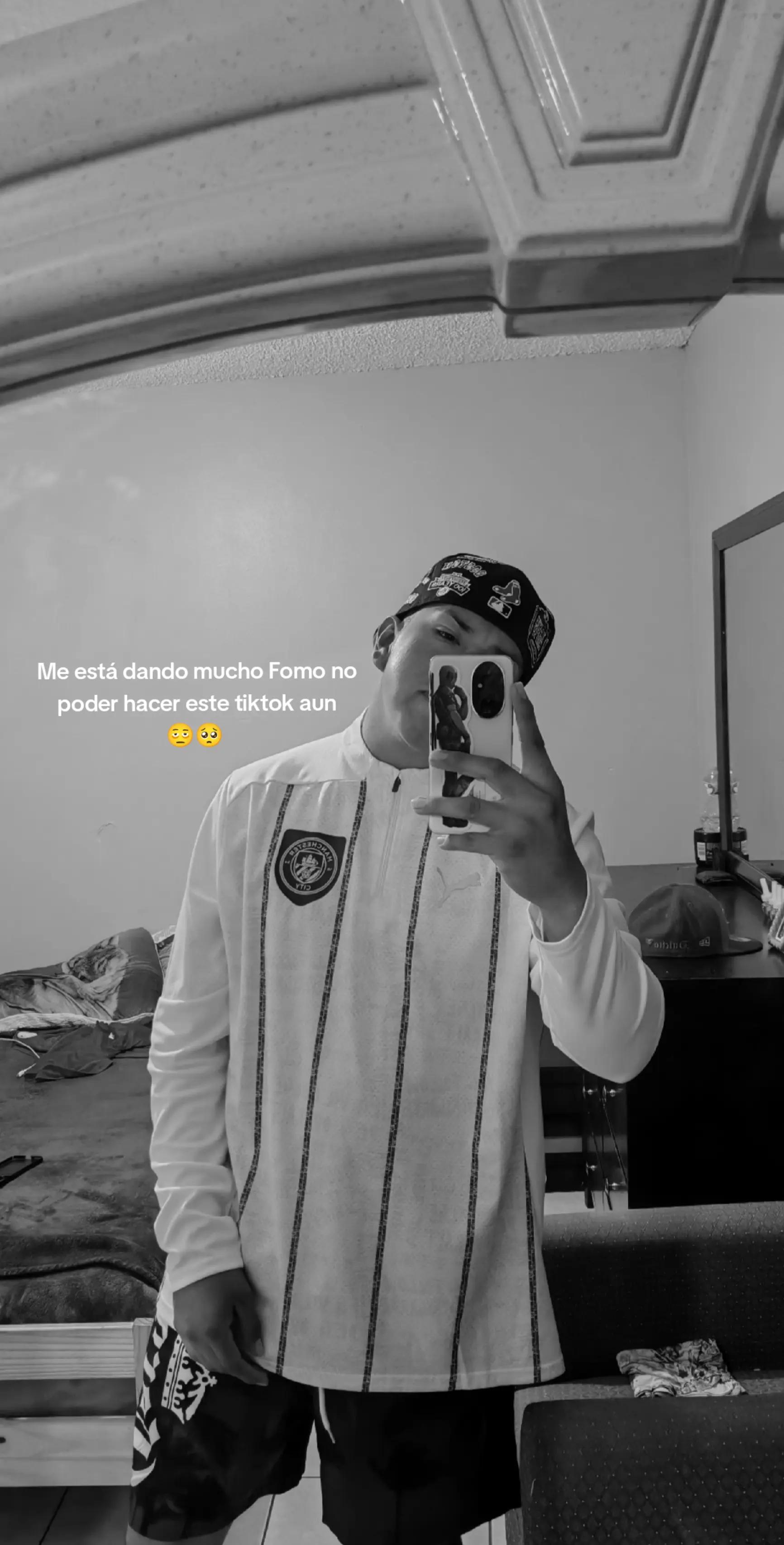 @𝓞𝓼𝓬𝓪𝓻 𝓖𝓮𝓸Ö𝓿𝓪𝓷𝔂 🖤
