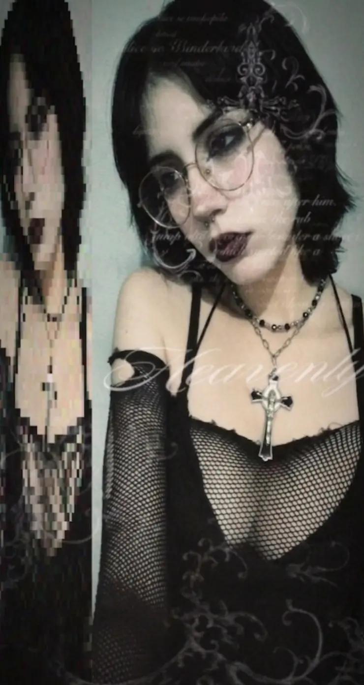 @Valenaery