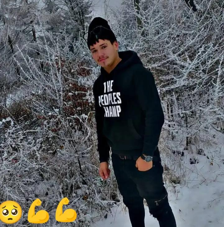 @Cătălin&hearts;️🧨