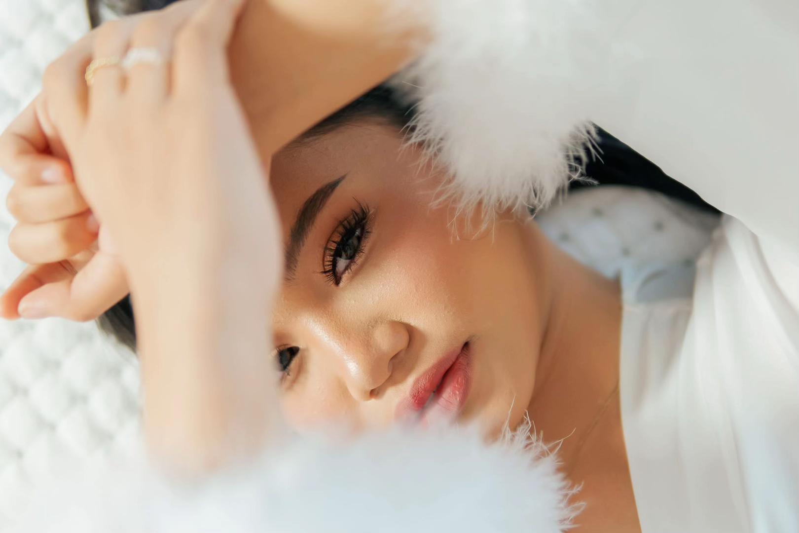@applegayemakeupartist