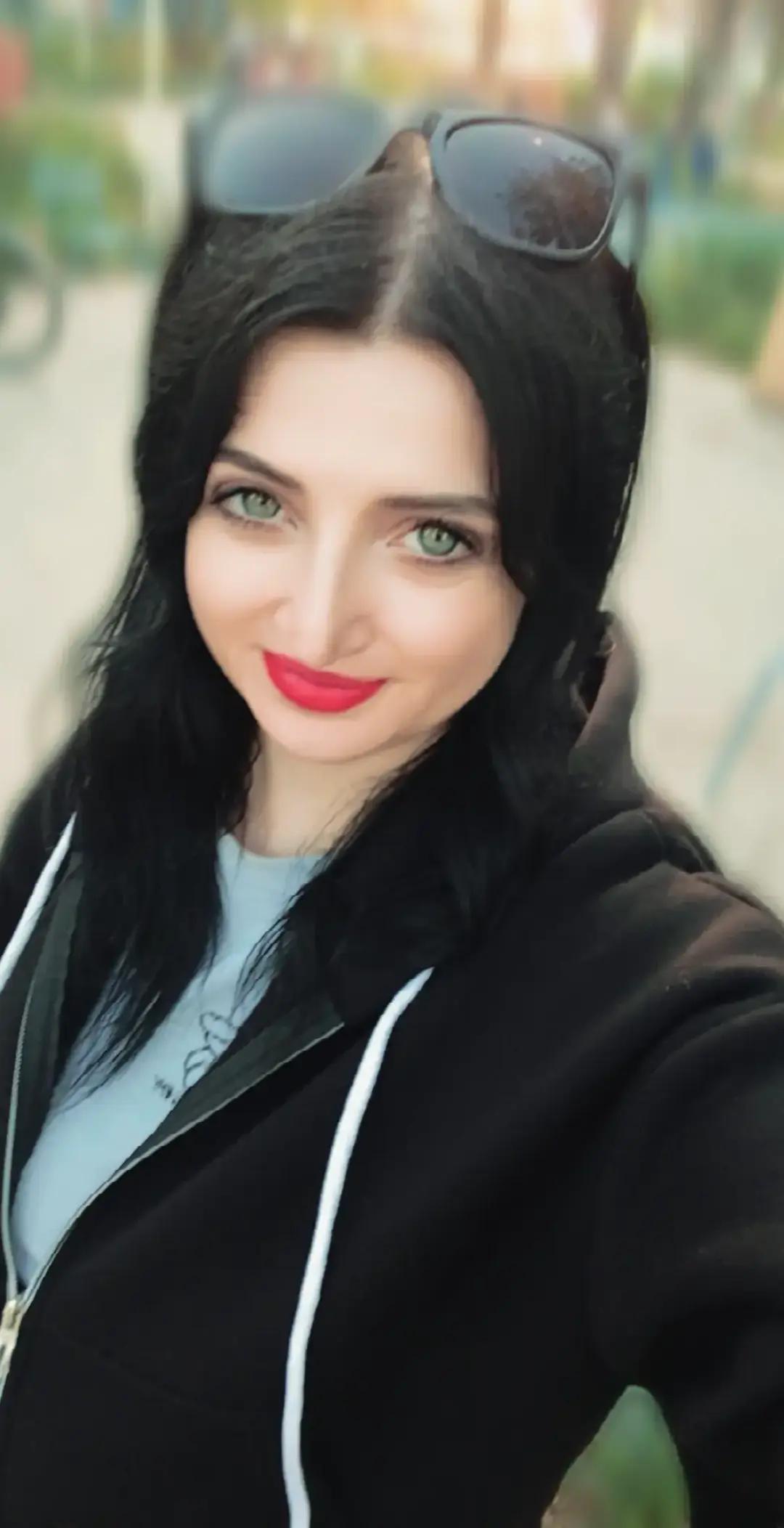 @Marishka