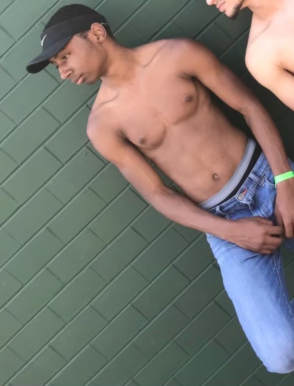 @TIYAUN