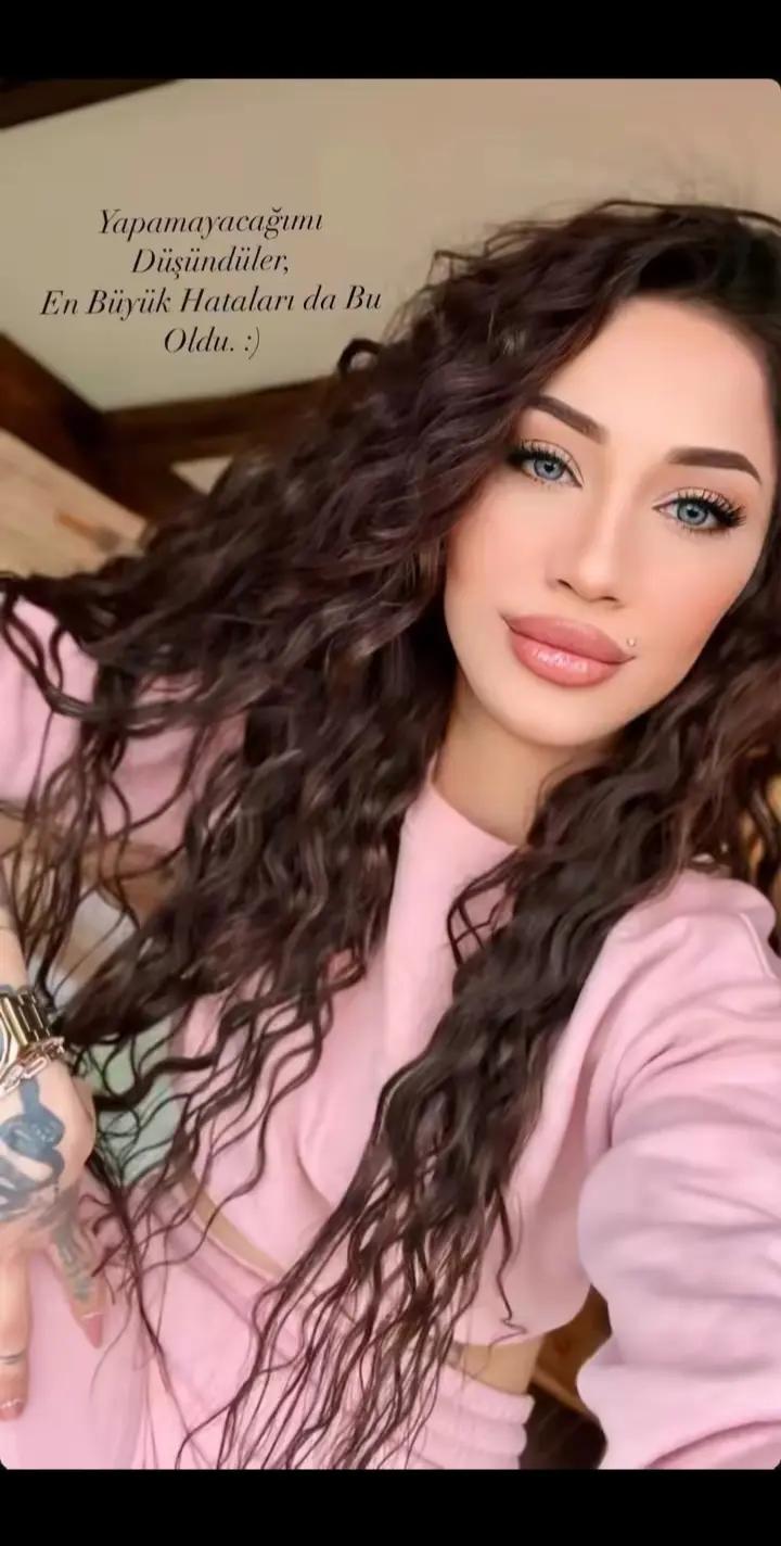 @MERAL ASLAN FAN❤️